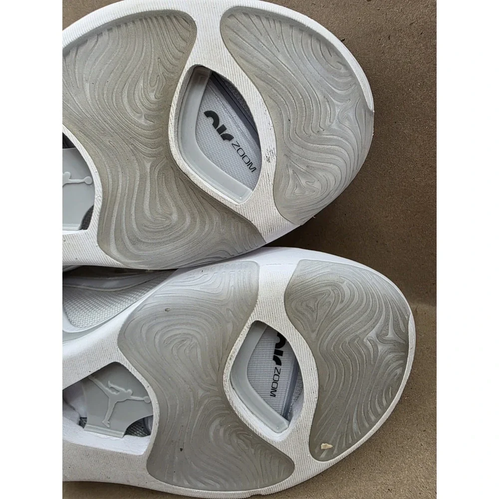 Nike Jordan (Sz 8) Tatum 1 TB White FB2863-100 Men's Shoes